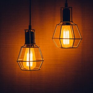Halogenpærer vs. LED-pærer: Hvilken er bedst for dig?